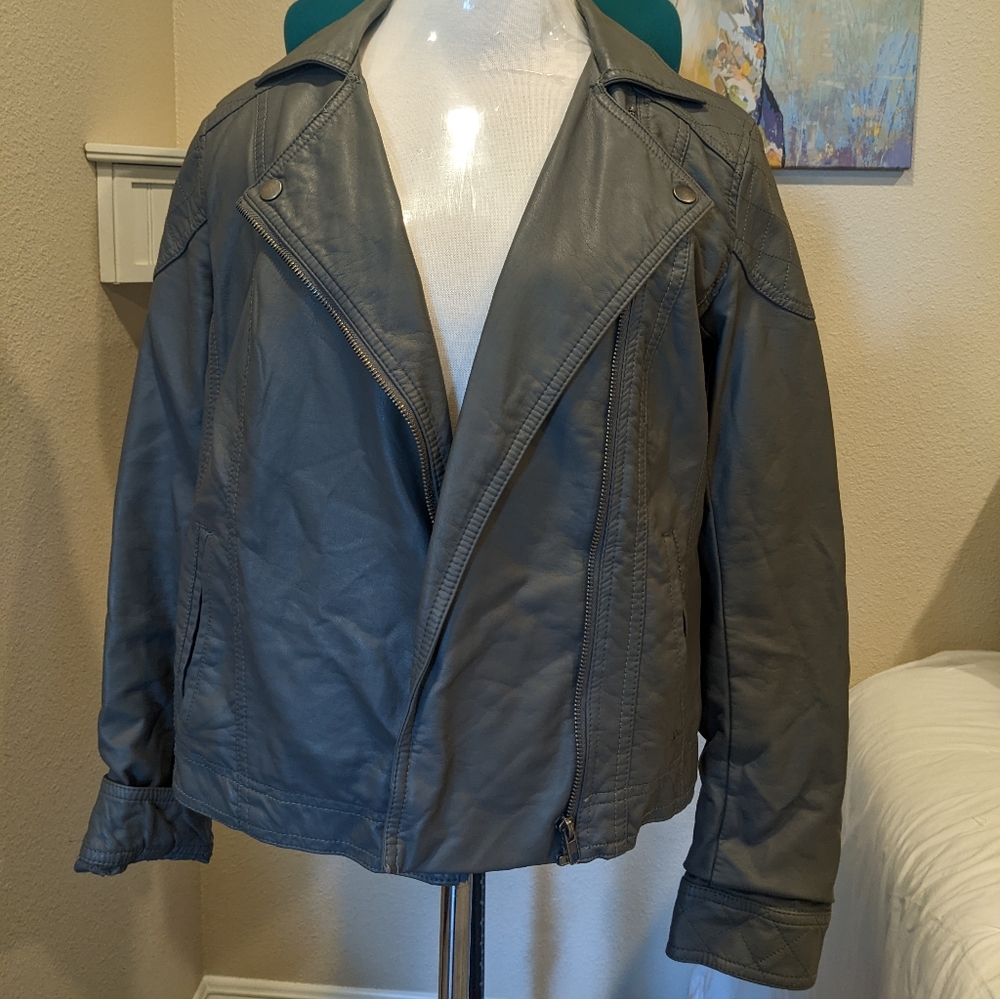 Forever 21 Faux Leather Jacket #50